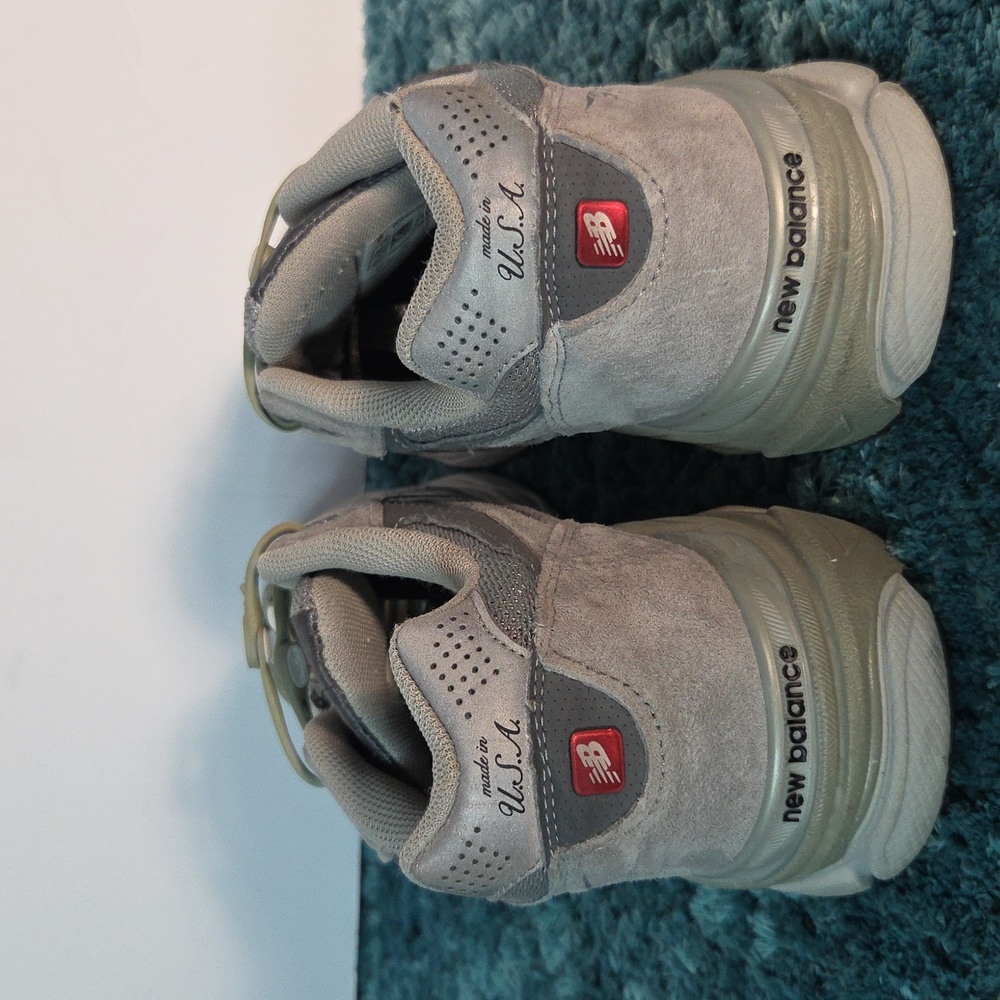 New Balance 990 Womens Gray and White Athletic Shoes Size 9.5 - Picture 8 of 11